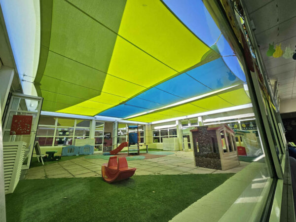 voile d'ombrage - protection solaire cour d'école